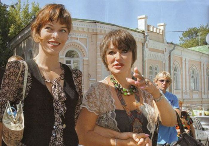 Советская актриса, воспитавшая звезду Голливуда: как мать Миллы Йовович реализовала в ней свои мечты и амбиции Советская актриса, воспитавшая звезду Голливуда: как мать Миллы Йовович реализовала в ней свои мечты и амбиции