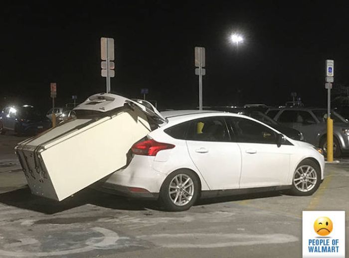 Чудные посетители супермаркетов Walmart