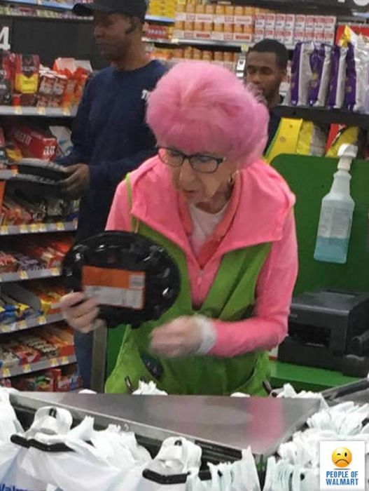 Чудные посетители супермаркетов Walmart