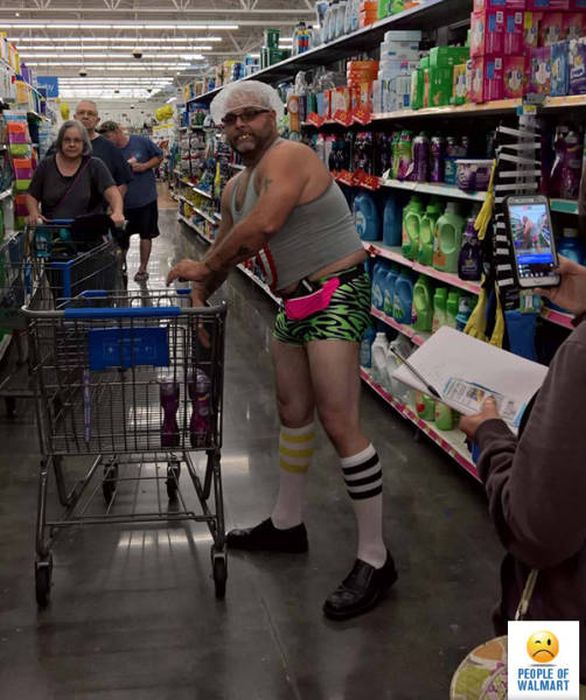 Чудные посетители супермаркетов Walmart