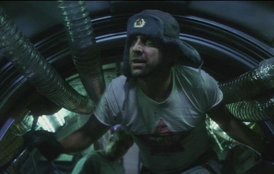 Какими американцы видят нас (5 фото)