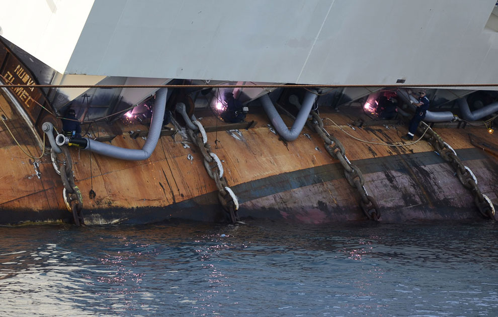 Подъем круизного лайнера Costa Concordia Подъем круизного лайнера Costa Concordia