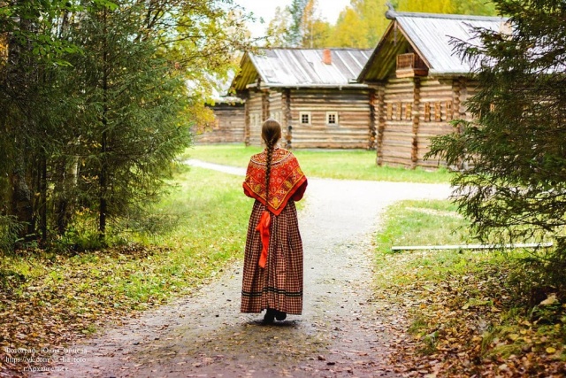 Достойный ответ жителей деревни Чикинская на фотосессию журнала Vogue