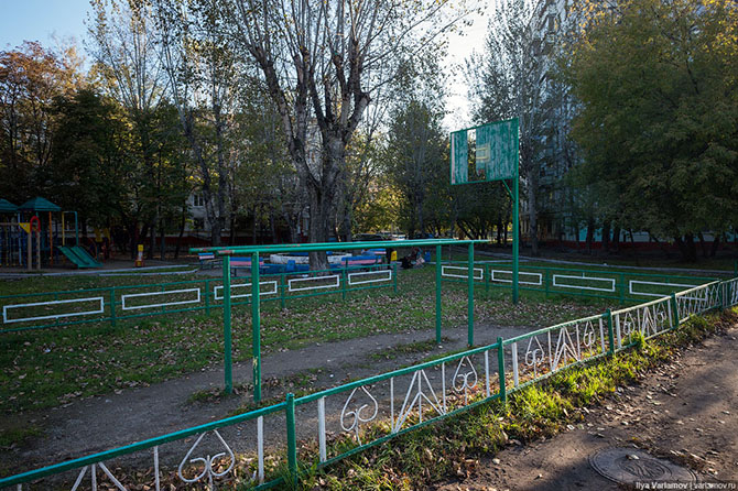 Десять километров по Москве…
