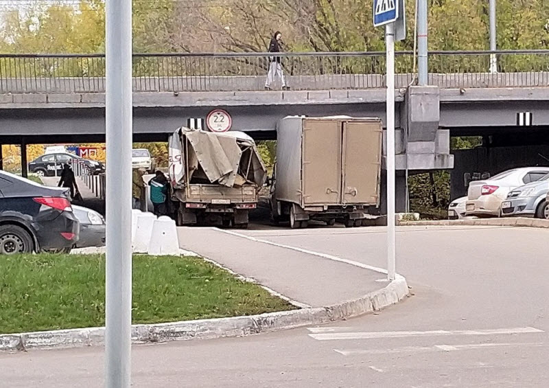 Бывают в жизни огорчения