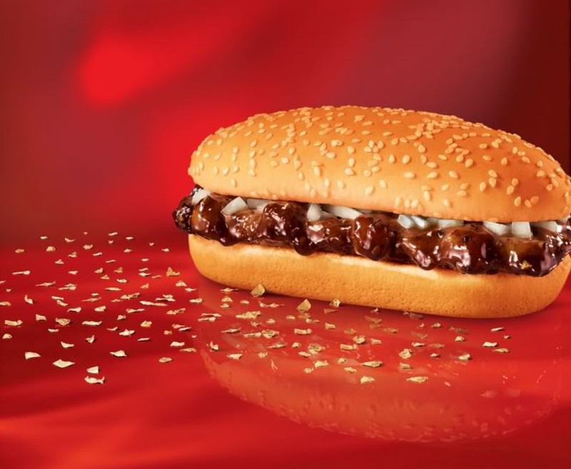 25 уникальных блюд, которые предлагают рестораны McDonald’s в разных странах