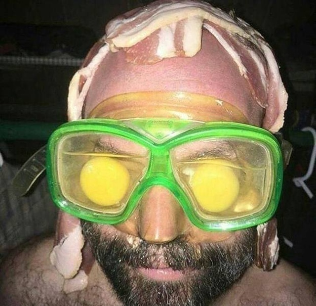 Странные фотографии с просторов сети