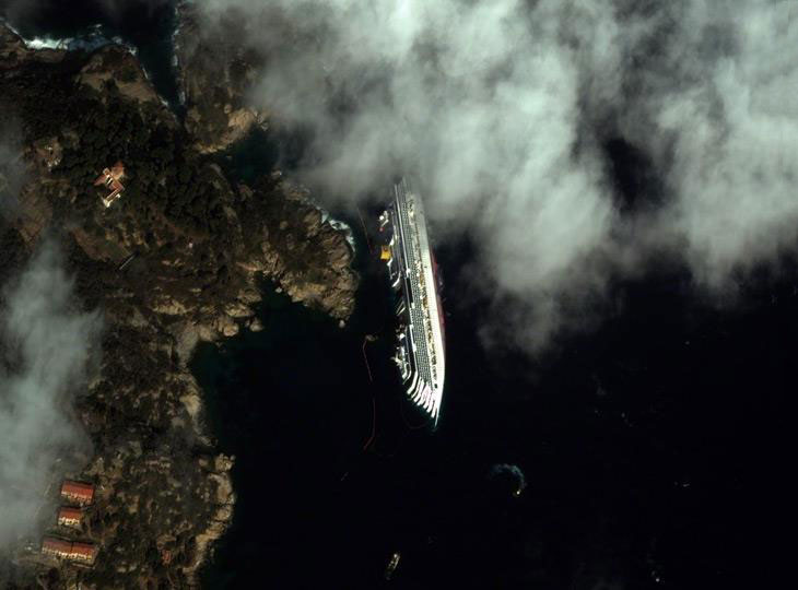 Лучшие спутниковые фотографии 2012 года от DigitalGlobe Лучшие спутниковые фотографии 2012 года от DigitalGlobe