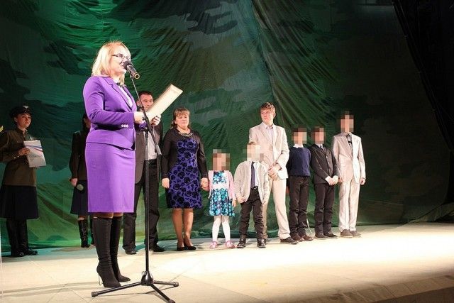 Многодетной семье из Коми, награжденной термосом, сделали очередной подарок