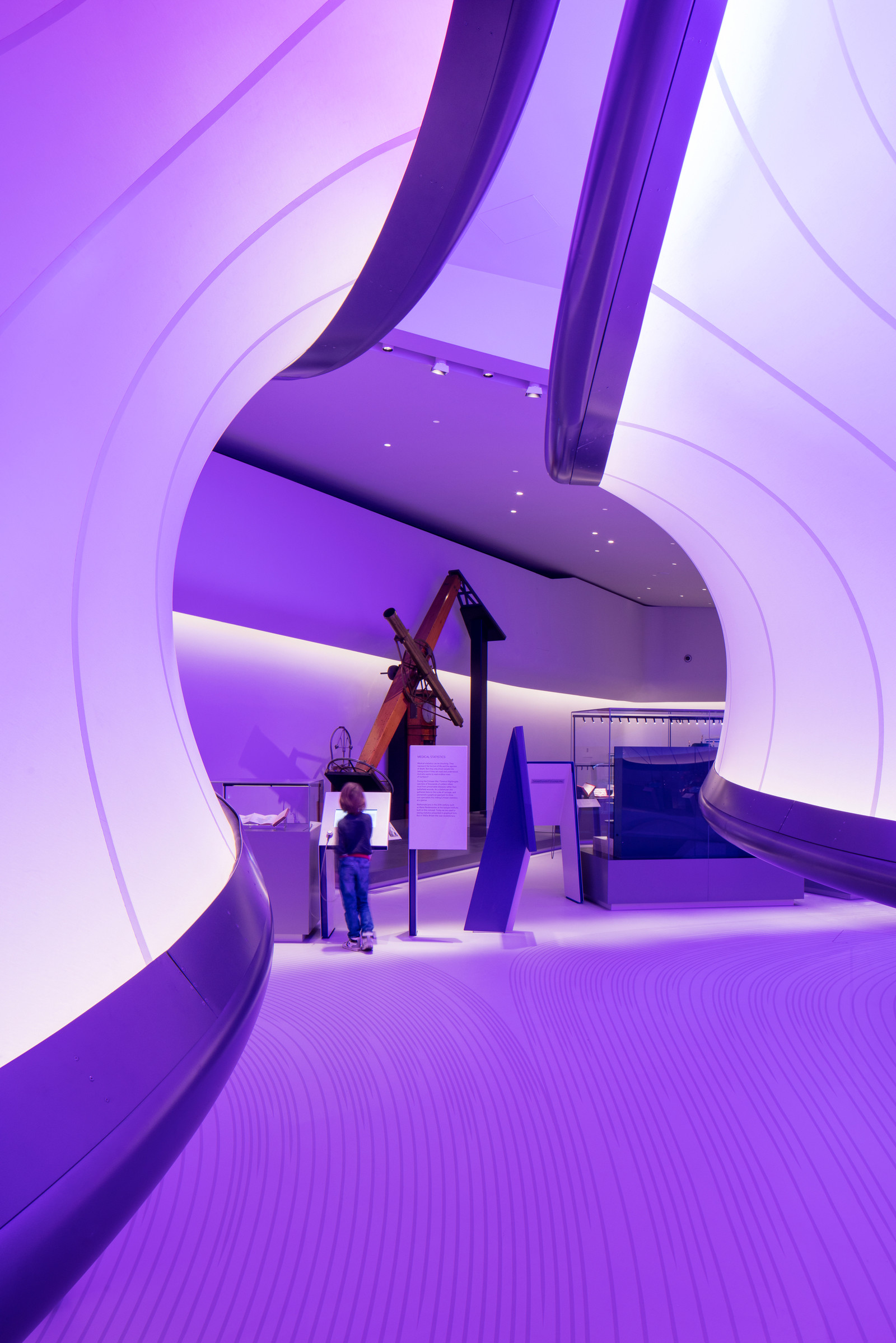 Галерея Уинтон: Математика от Zaha Hadid Architects Галерея Уинтон: Математика от Zaha Hadid Architects