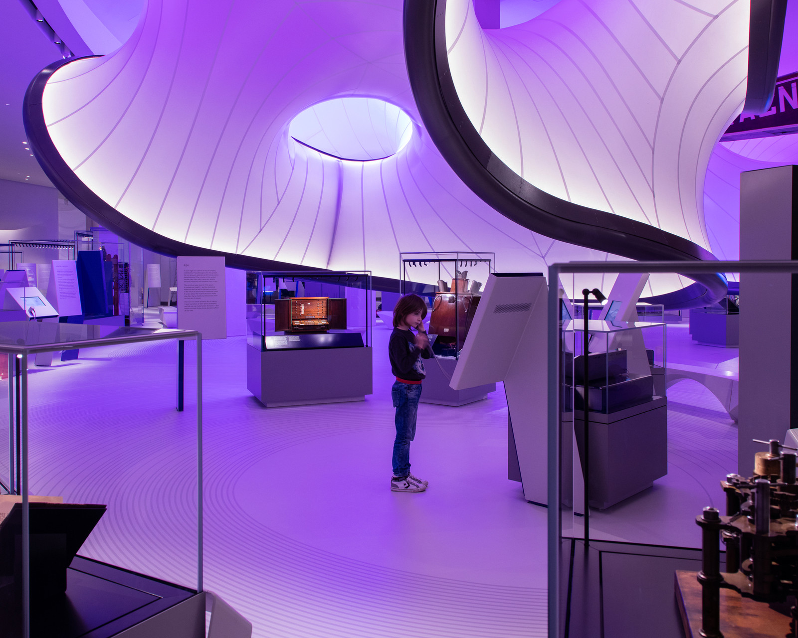 Галерея Уинтон: Математика от Zaha Hadid Architects Галерея Уинтон: Математика от Zaha Hadid Architects