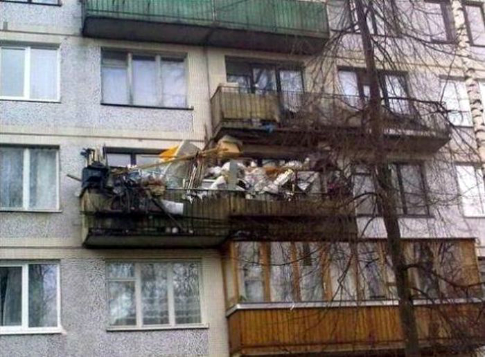 18 эпичных балконов, которые сразят наповал своим дизайном и содержимым 18 эпичных балконов, которые сразят наповал своим дизайном и содержимым