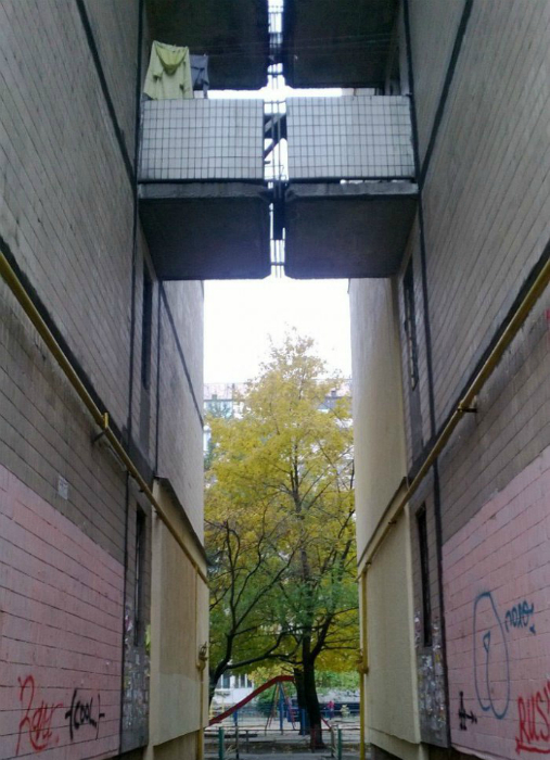 18 эпичных балконов, которые сразят наповал своим дизайном и содержимым 18 эпичных балконов, которые сразят наповал своим дизайном и содержимым