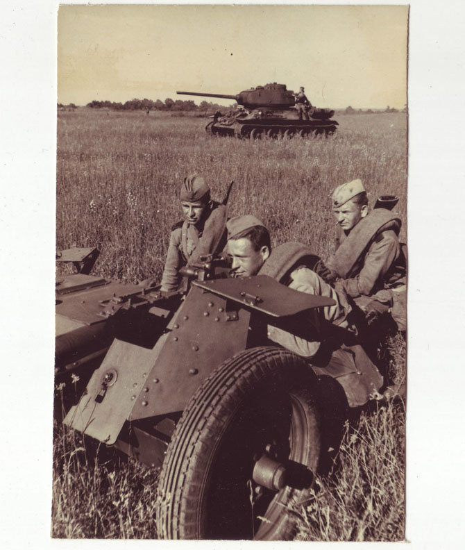 Подборка фотографий на тему Великой Отечественной войны
