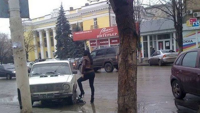 Приколы с женщинами за рулем