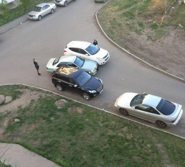 Приколы с женщинами за рулем