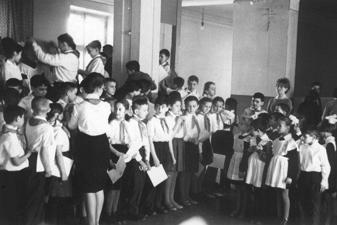 «Всегда вперед, ни шагу назад»: 93 года пионерской организации