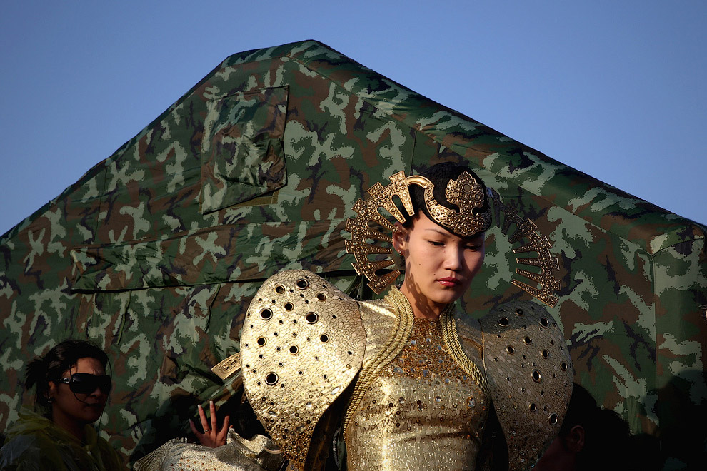 Необычный отель Песчаный Лотос и курорт в пустыне Xiangshawan