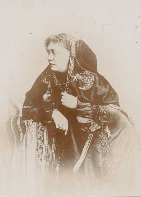 История в фотографиях