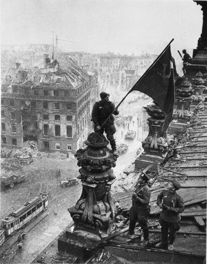 История в фотографиях