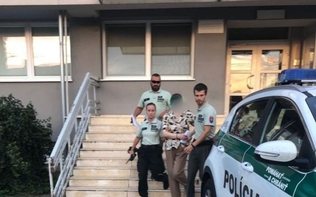 Жительница Словакии 16 лет подряд ежедневно включала на полную громкость одну и ту же оперу