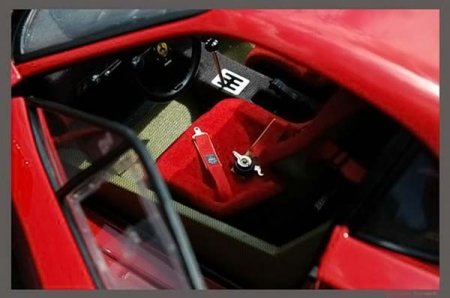Точная копия Ferrari F40 в миниатюре (45 фото)