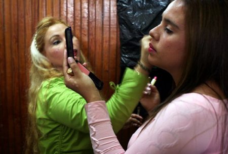 Женщины в тюряге (15 фото)