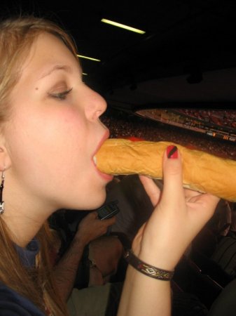 Девушки и их рты (15 фото)