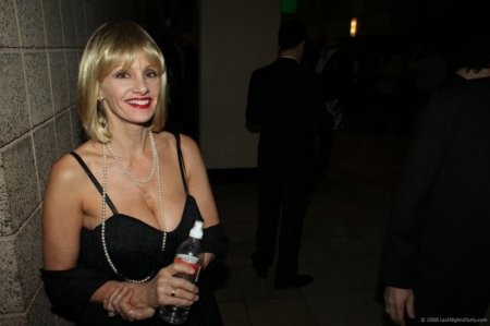 Награда звездам взрослых фильмов (25 фото)