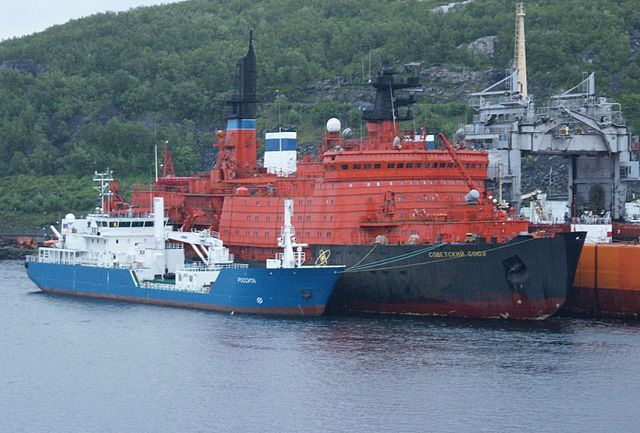 7 атомных ледоколов России