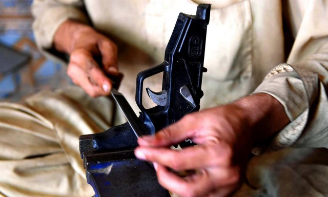 Тактическая штурмовая винтовка на базе пистолета Glock
