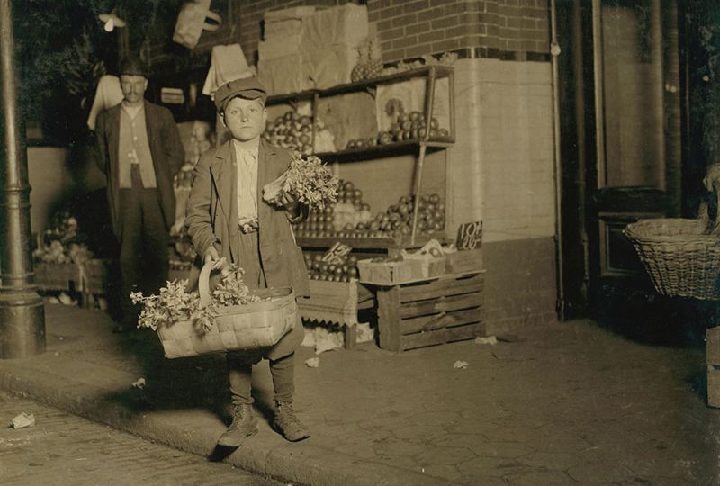 Фото 1900-х годов показывают, как дети вкалывали на производстве