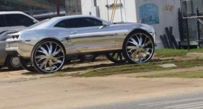 Странные автомобили
