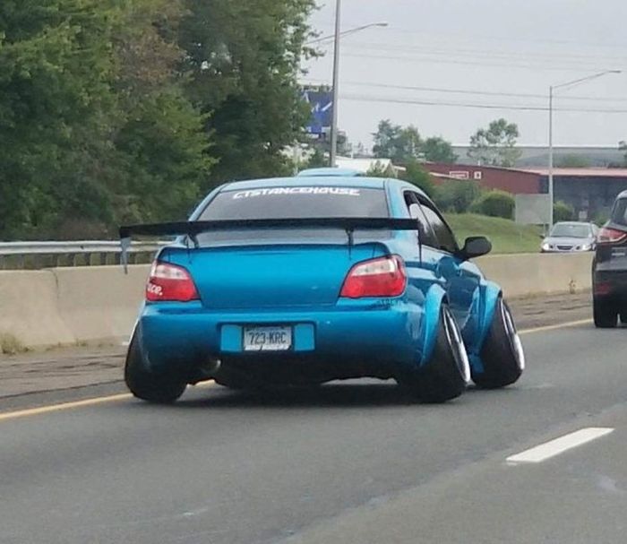 Странные автомобили