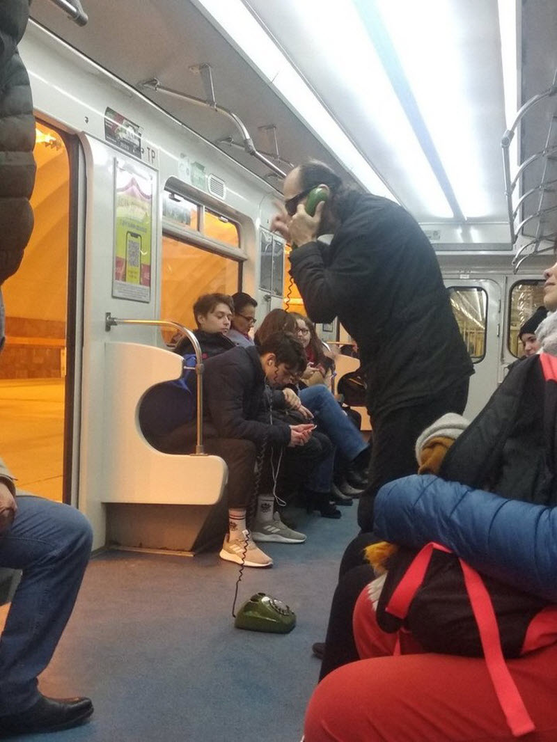 Модники из российского метрополитена