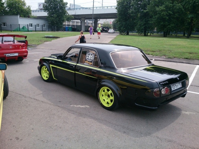ГАЗ-31 "Волга" превратилась в спортивный автомобиль в память об отце-гонщике