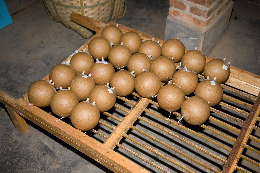 Как делают китайские фейерверки