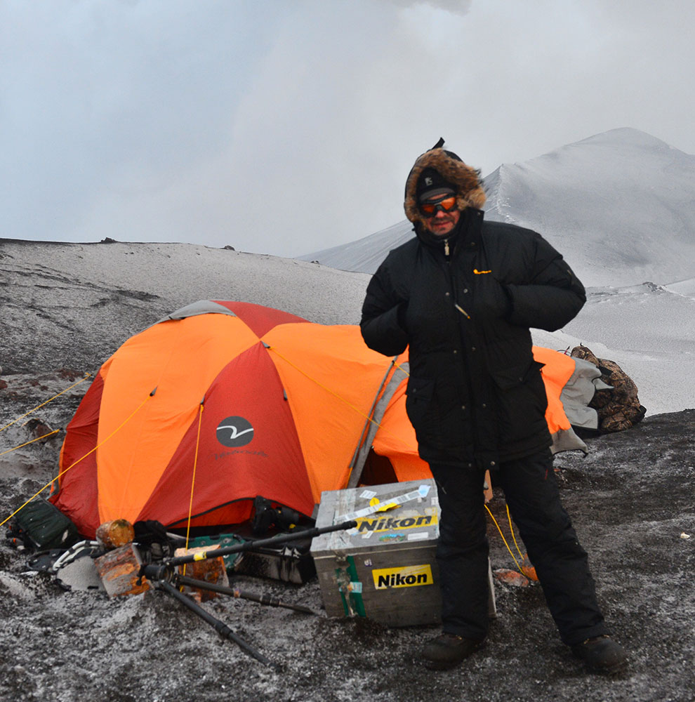 Извержение вулкана Плоский Толбачик. Виды с вертолета