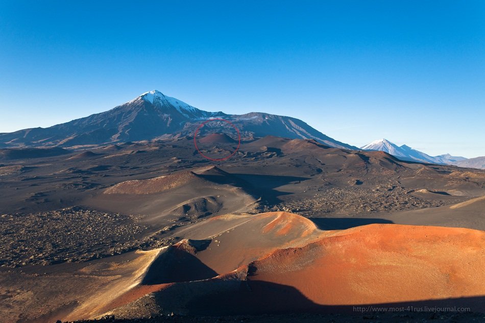 Извержение вулкана Плоский Толбачик. Виды с вертолета
