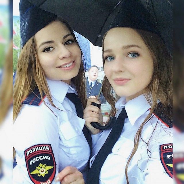Диана Халифаева из группы поддержки Ice Girls