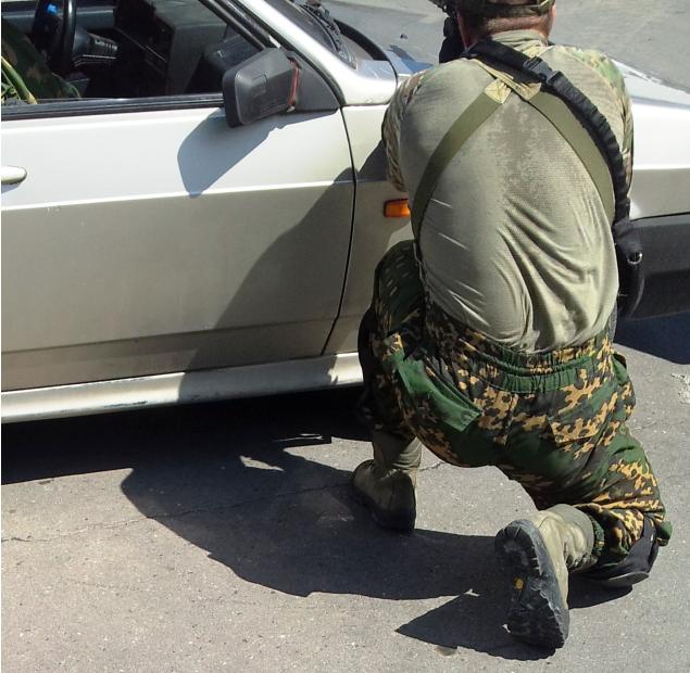 Улыбнитесь, в вас стреляют! Улыбнитесь, в вас стреляют!