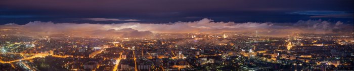 Москва в облаках