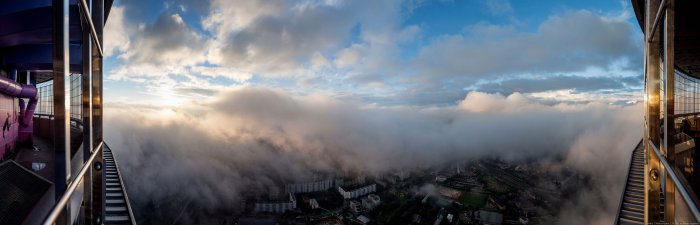 Москва в облаках