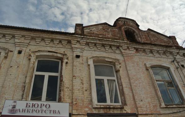 Д.Медведев обяжет страховать жилье