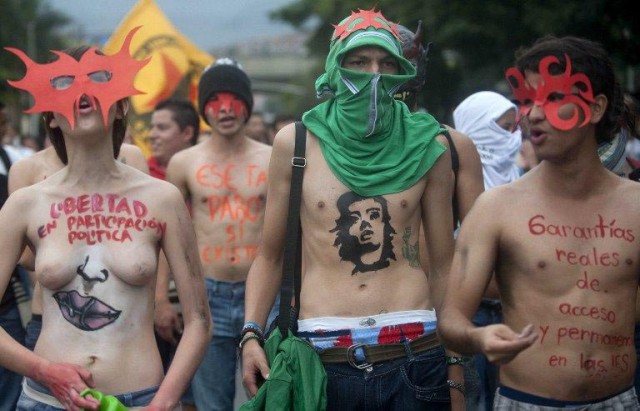 По следам FEMEN