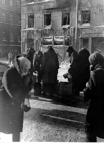 Помнить это... блокада Помнить это... блокада