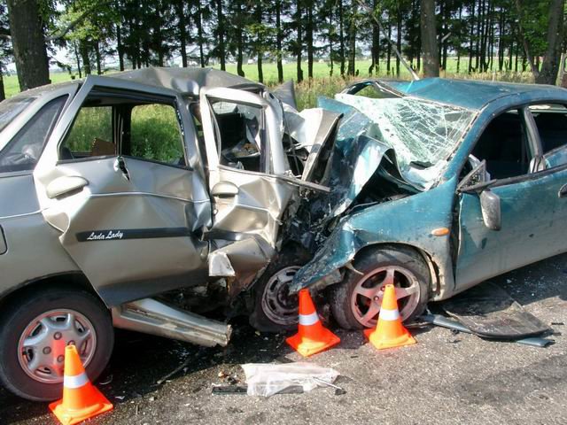 Как погибают Авто и ...