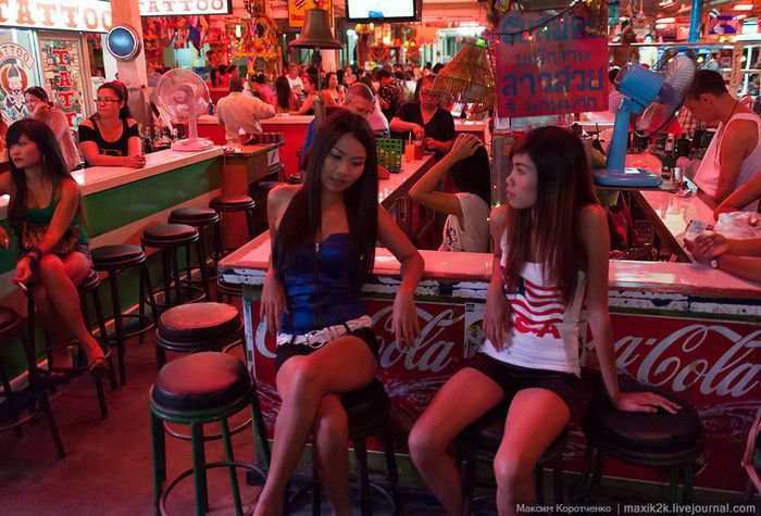 Улица Walking street в Паттайе
