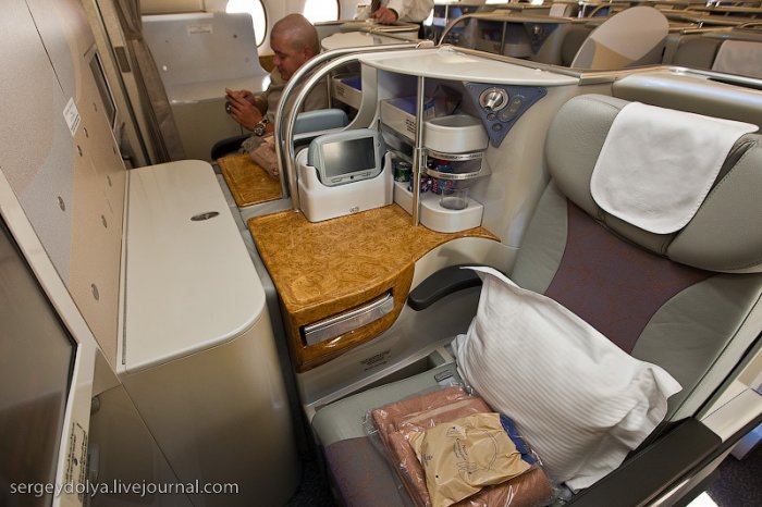 Фантастический Airbus А380 Emirates Фантастический Airbus А380 Emirates