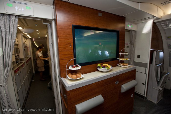 Фантастический Airbus А380 Emirates Фантастический Airbus А380 Emirates